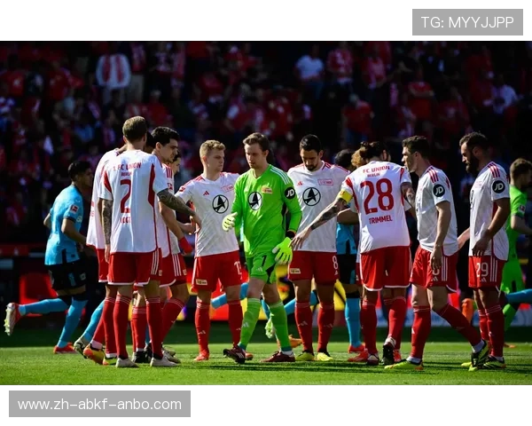 德甲科隆球队标志设计与历史象征